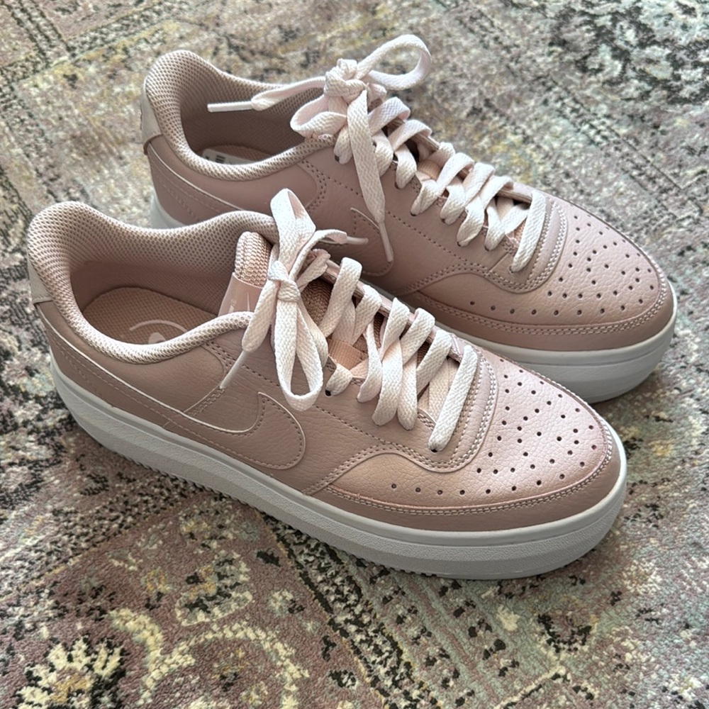 Nike Blush Pink Sneakers
